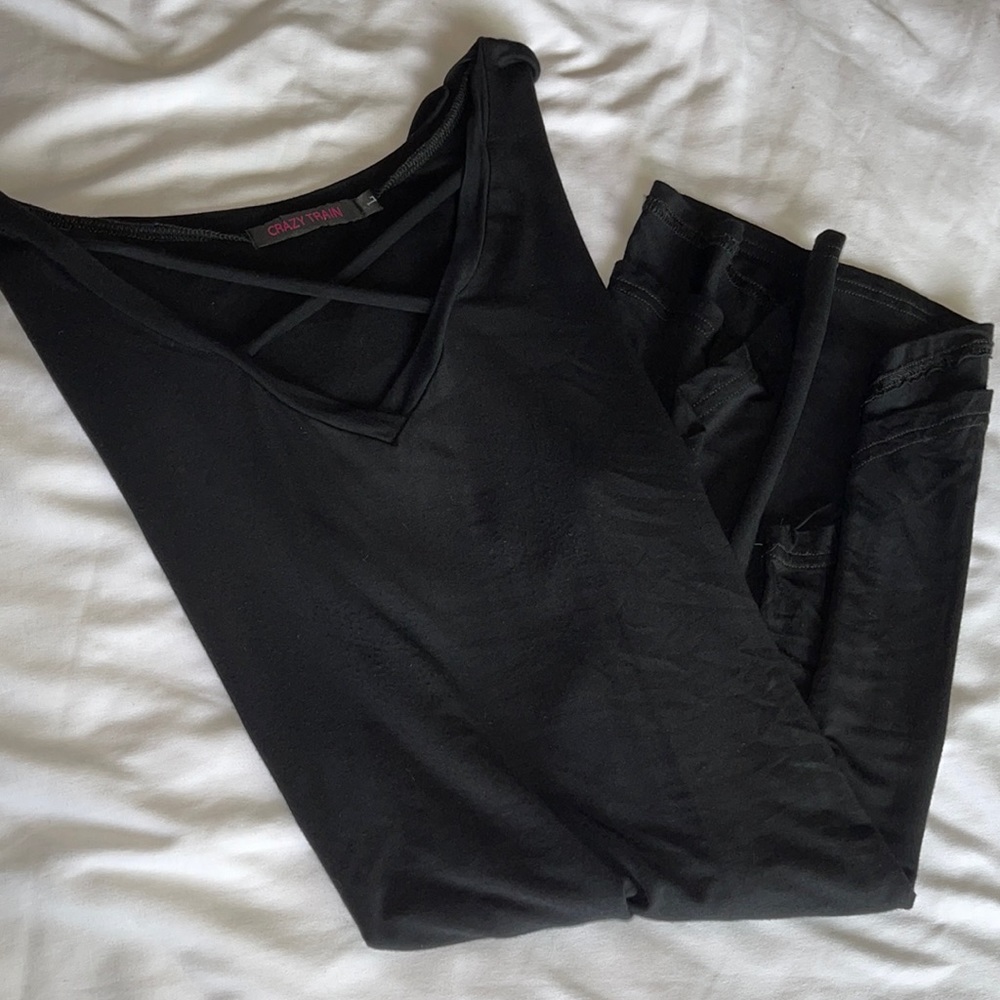 Cross Cross Front Top
